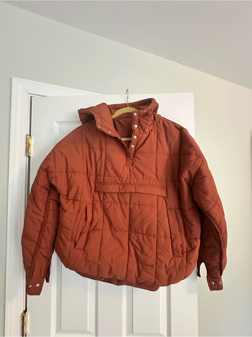 Quilted Puffer Jacket Pullover in Rust
